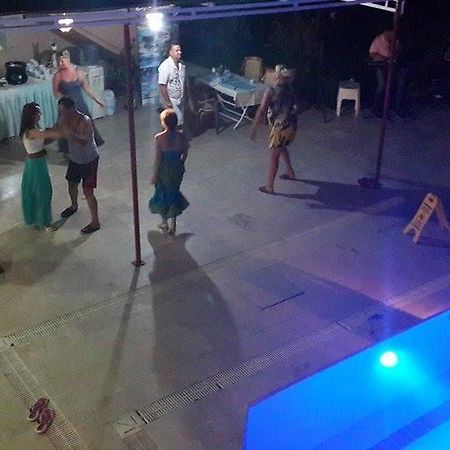 بيلديبي Zara Hotel المظهر الخارجي الصورة